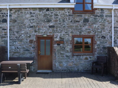 Mill Road Farm cottage - 2 Bedroom Sleeps 3 Self-catering