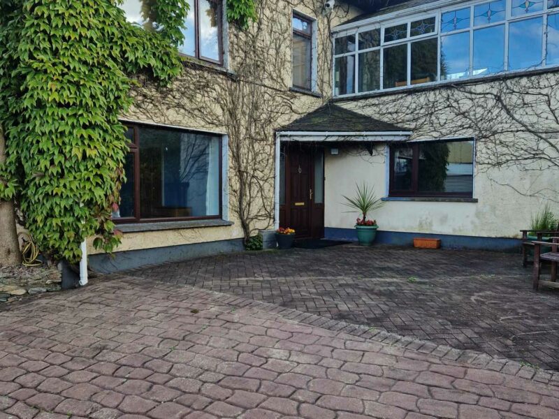 House in Wexford Town - Central to all competitions and Pubs