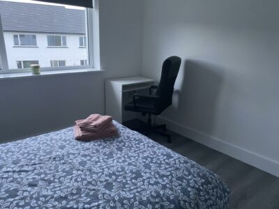 Beautiful Double Room 25 mins from Wexford With Transport Available.