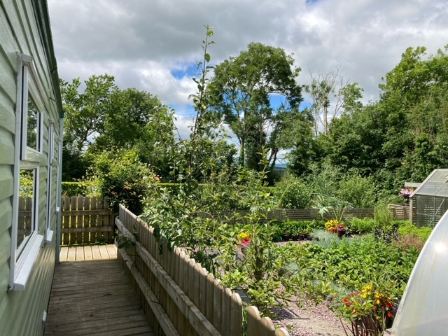 Mobile home in Picturesque Countryside in Oylegate, Co. Wexford.